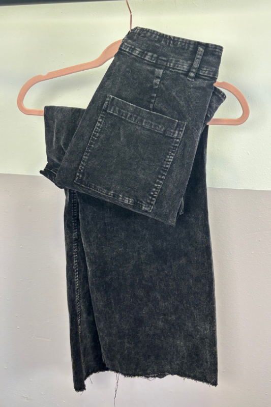 WASHED CORDUROY FLARE LEG PANTS